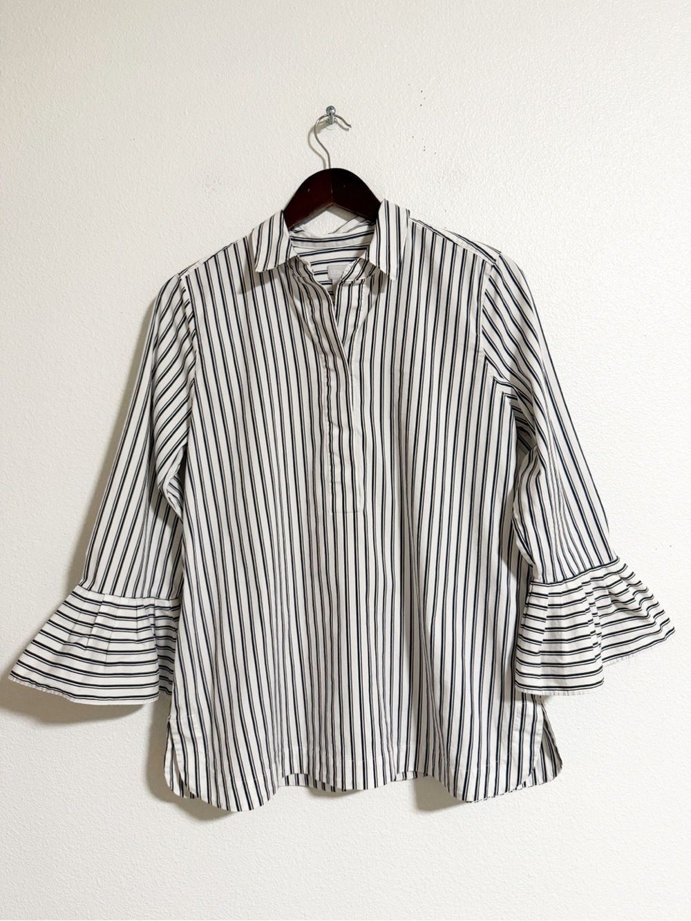 Chicos Striped Popover Bell Sleeve Blouse Size 6